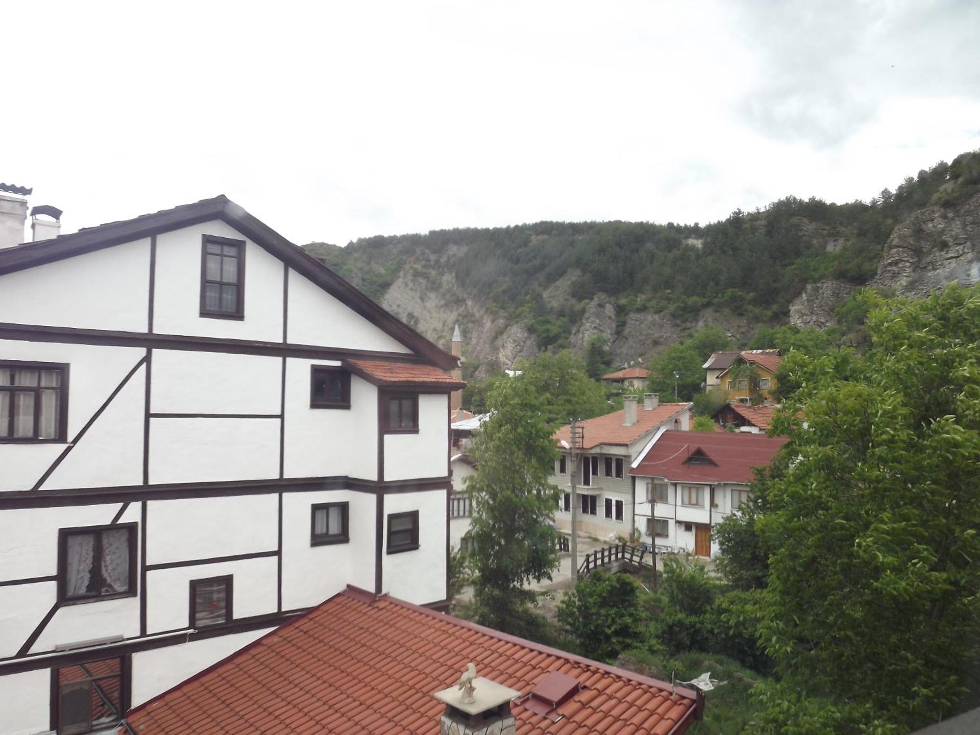 Aparthotel Fuatbeyler Konagi à Mudurnu Extérieur photo